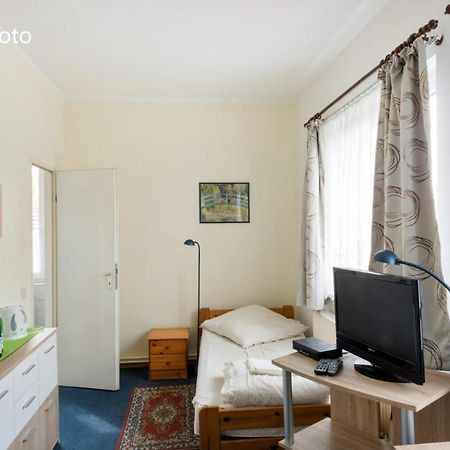 Pension Gp3, Zimmer Mit Kochnische Und Duschbad Vor Den Toren Berlins Dallgow-Doeberitz Dış mekan fotoğraf