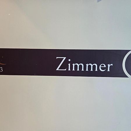 Pension Gp3, Zimmer Mit Kochnische Und Duschbad Vor Den Toren Berlins Dallgow-Doeberitz Dış mekan fotoğraf